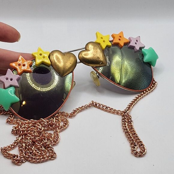 Brebitz Pastel Stars Gold Chain Sunglasses - Picture 2 of 3